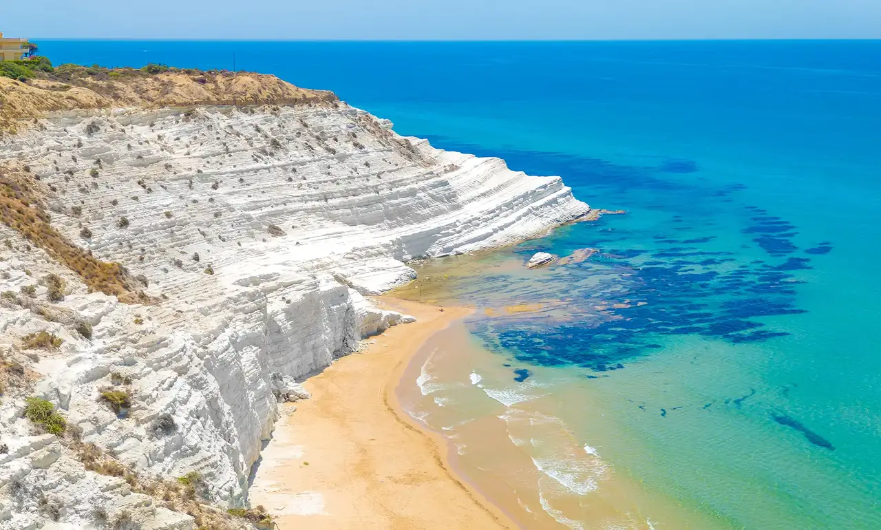 Giglio and Giannutri